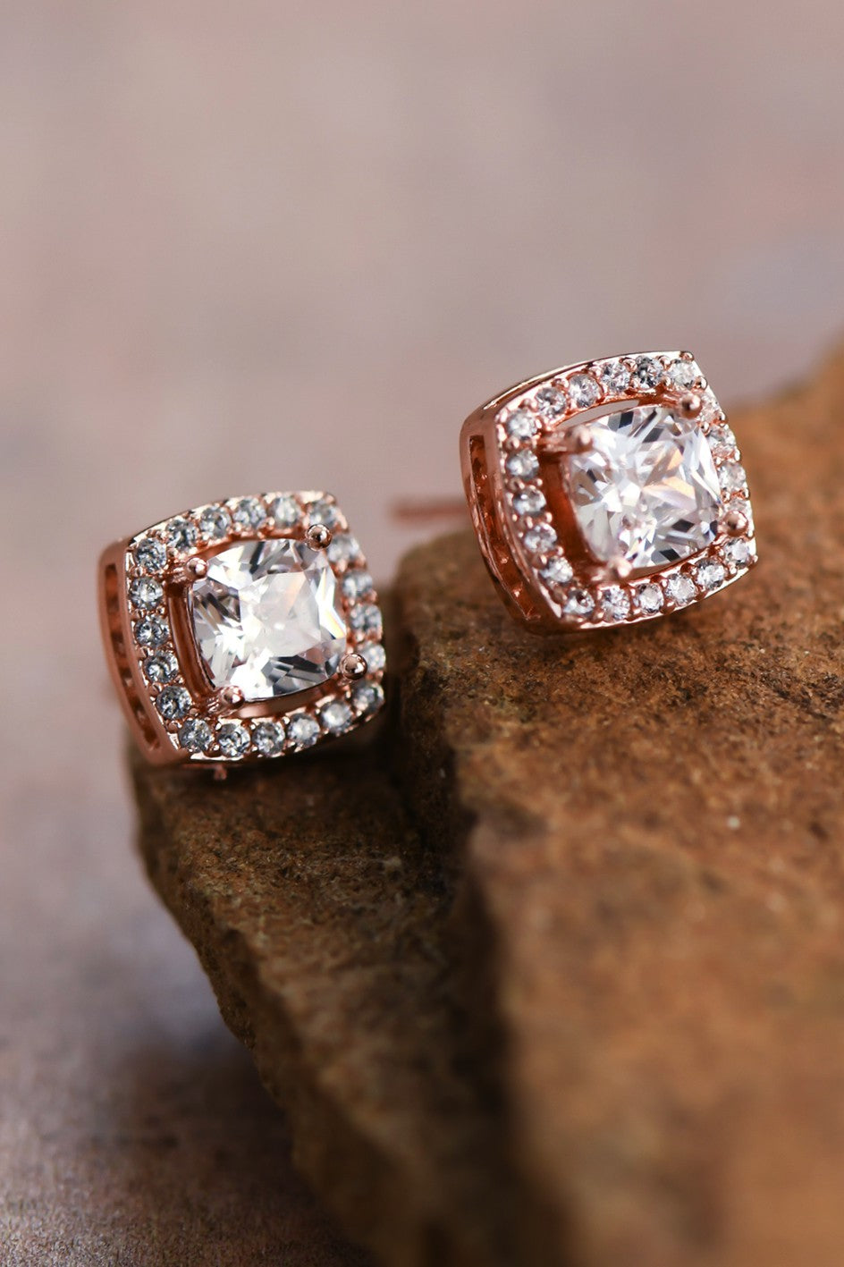 Dainty Square Stud Earrings