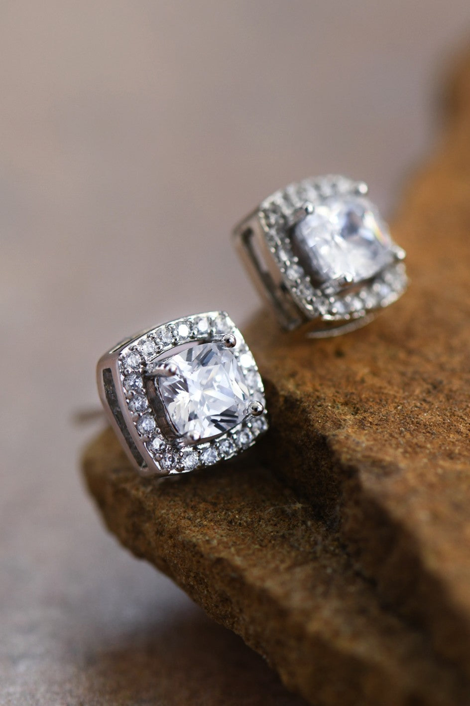 Dainty Square Stud Earrings
