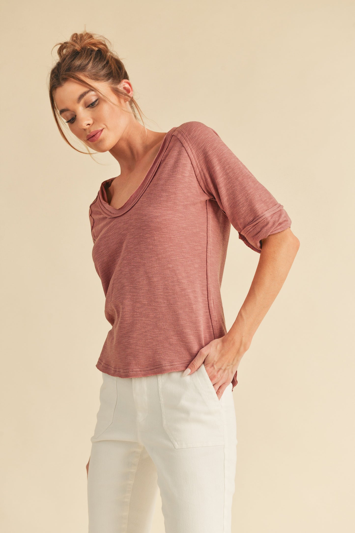 Giana V neck Tee