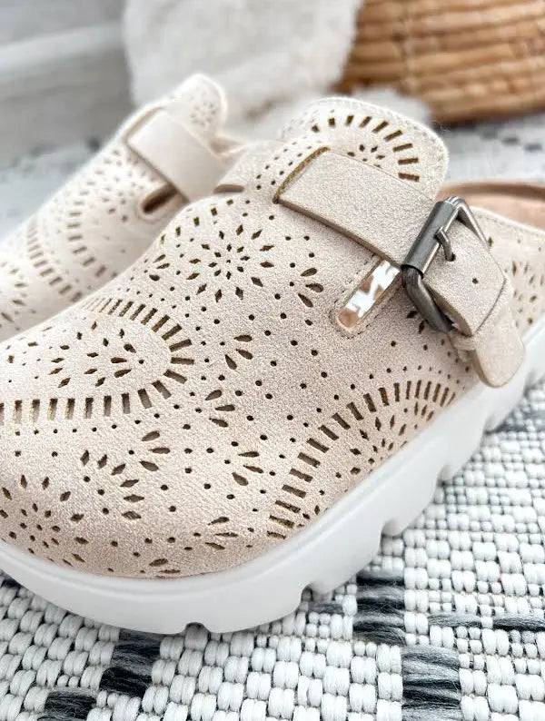 Very G Lulu Clogs
