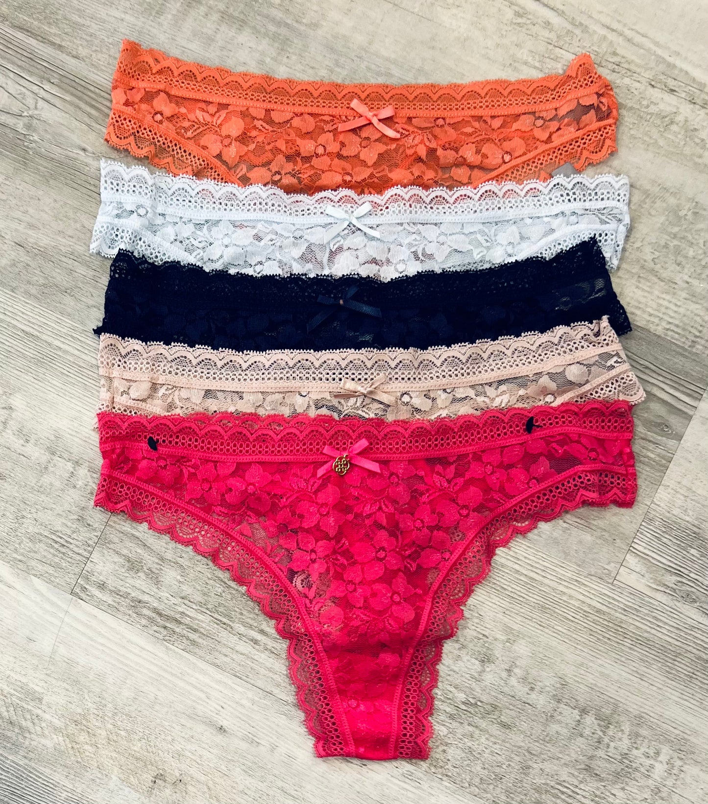 5 pack Lace Thong Set