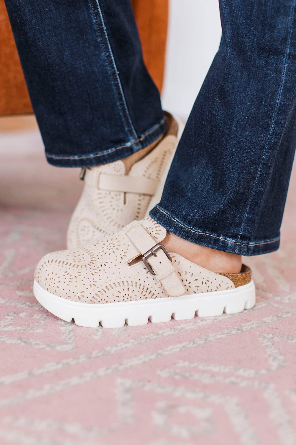 Very G Lulu Clogs