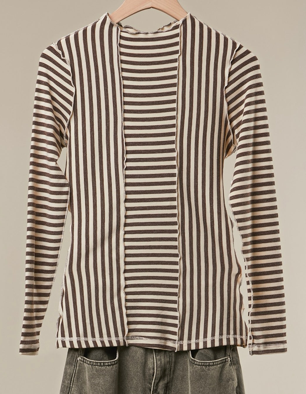 Striped Lettuce Edge Top