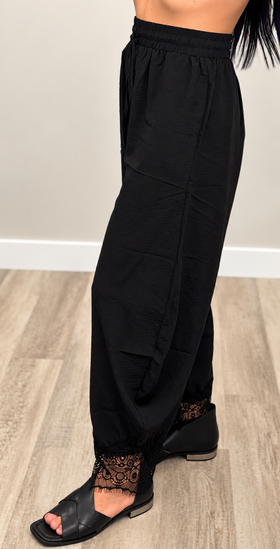 Lace Hem Barrel Pants