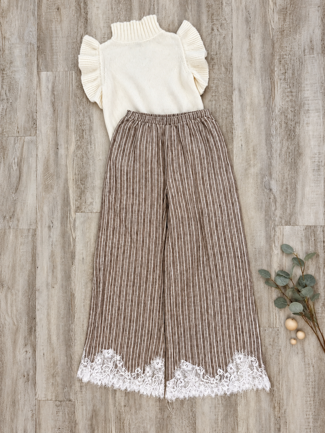 Striped Lace Hem Wide Pants