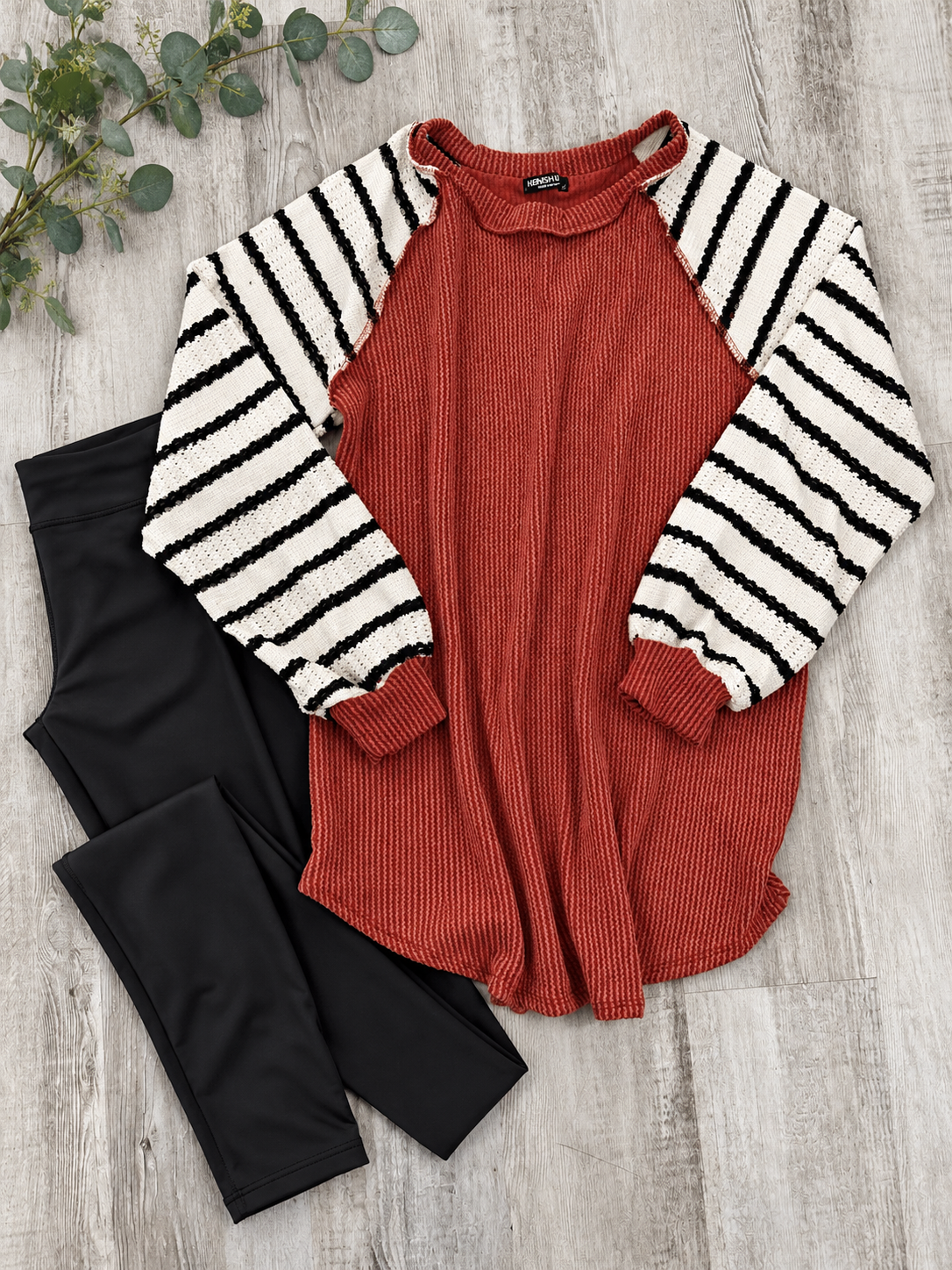 Rust ribbed contrast sleeve top