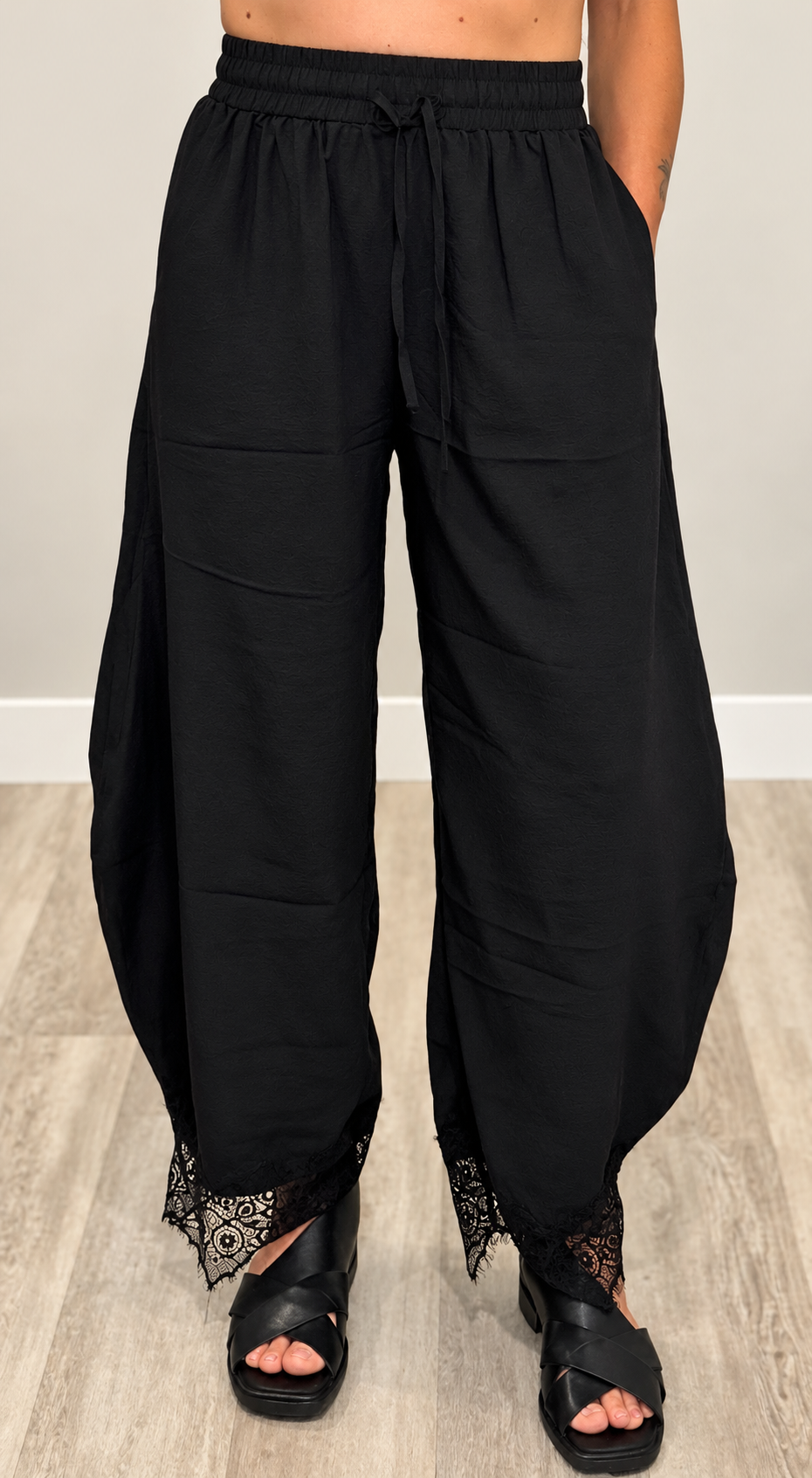 Lace Hem Barrel Pants