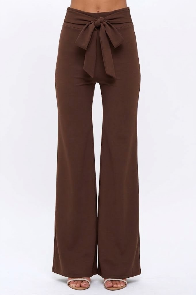 Tied to Perfection” Wide-Leg Pants