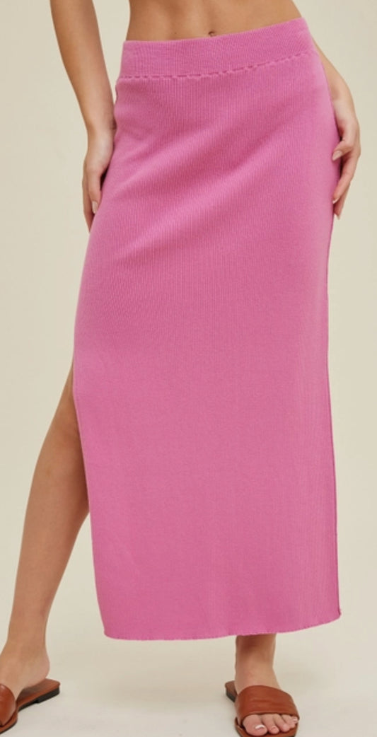Ribbed Side slit maxi skirt