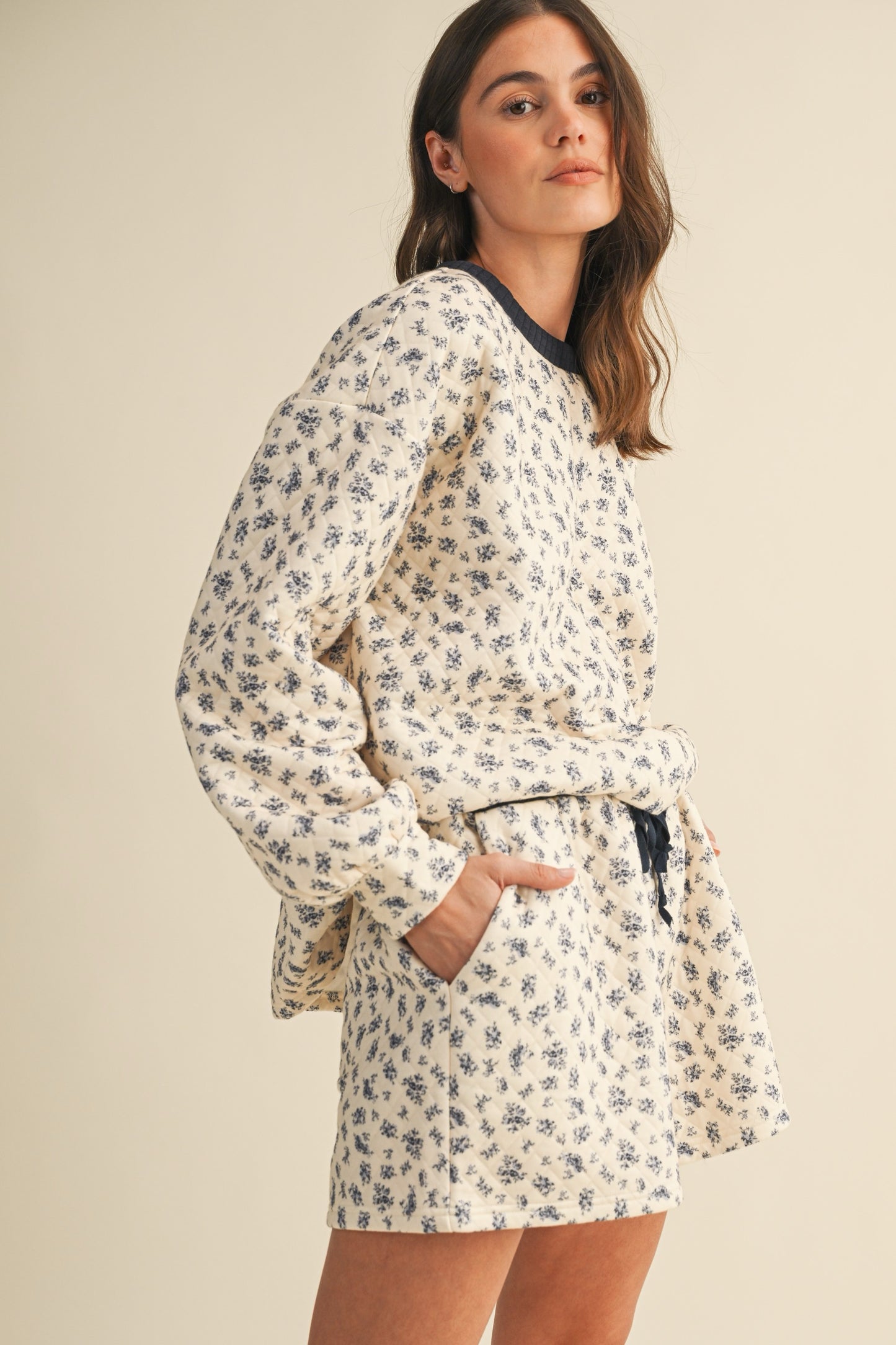 Quilted Floral Set