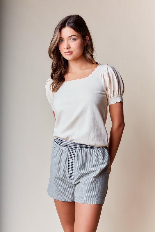 Scallop Puff Sleeve Sweater Top