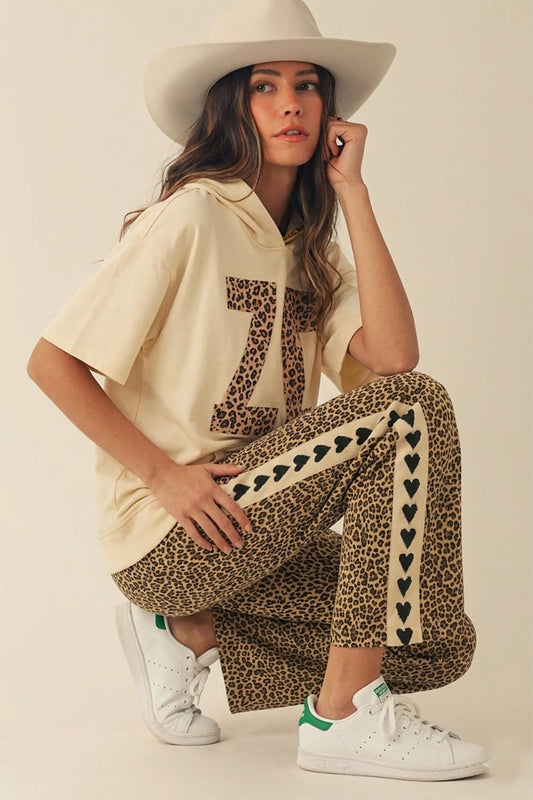 Heart Side Tape Leopard Pants